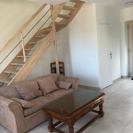 Residence Merlin Appartement Arthur Saint-Malon-sur-Mel Εξωτερικό φωτογραφία